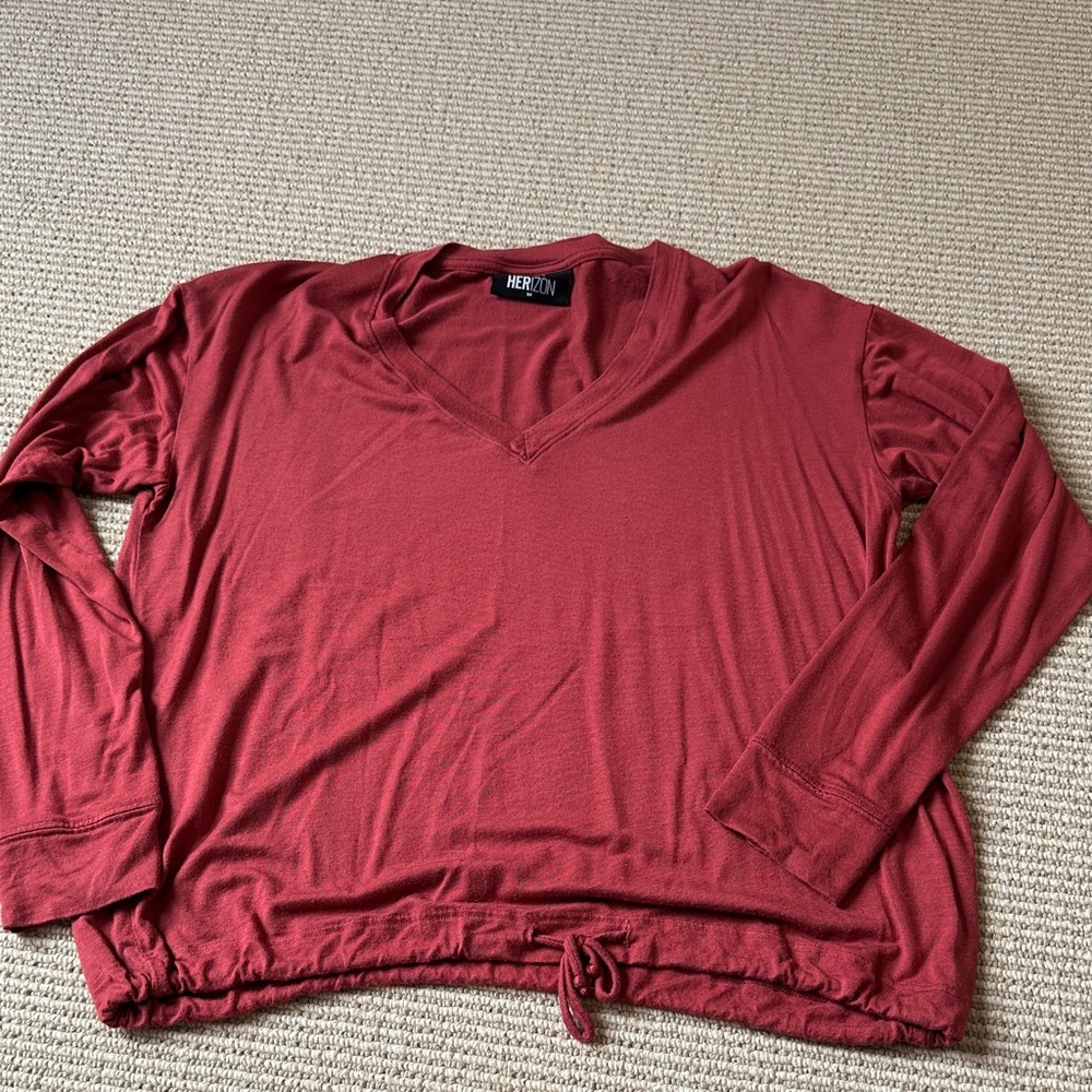 Women's V-Neck Long Sleeve Blouse in Wine